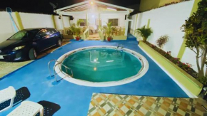 Acogedora Casa completa con piscina, cerca al mar